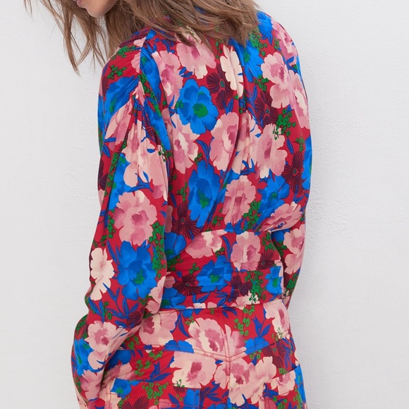 Zara Tops Zara Floral Print Draped Long Sleeve Floral Top Bn Poshmark